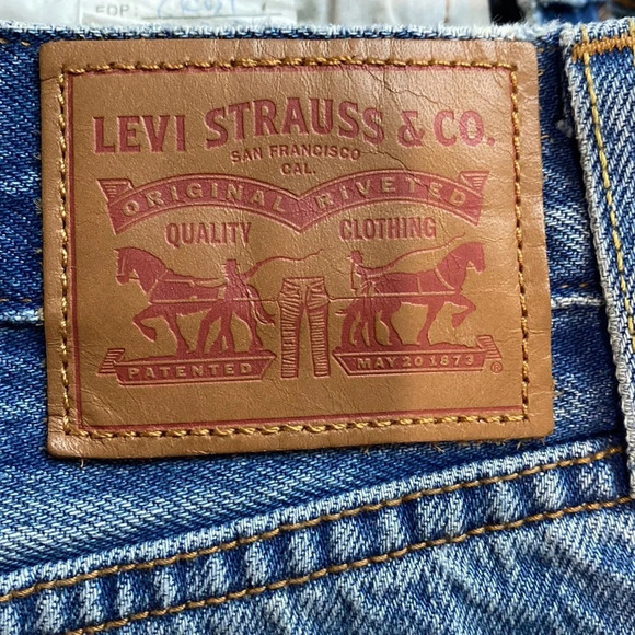 Levi’s Blue Distressed Midi Side Slit Jean Skirt Size 26 - Picture 8 of 8